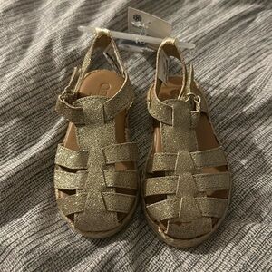 5T Girls gold sandals